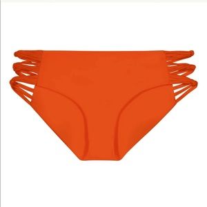 MIKON Barcelona Bottom